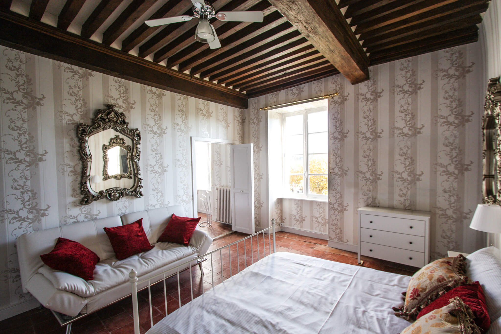 Sleeps 2-6 persons